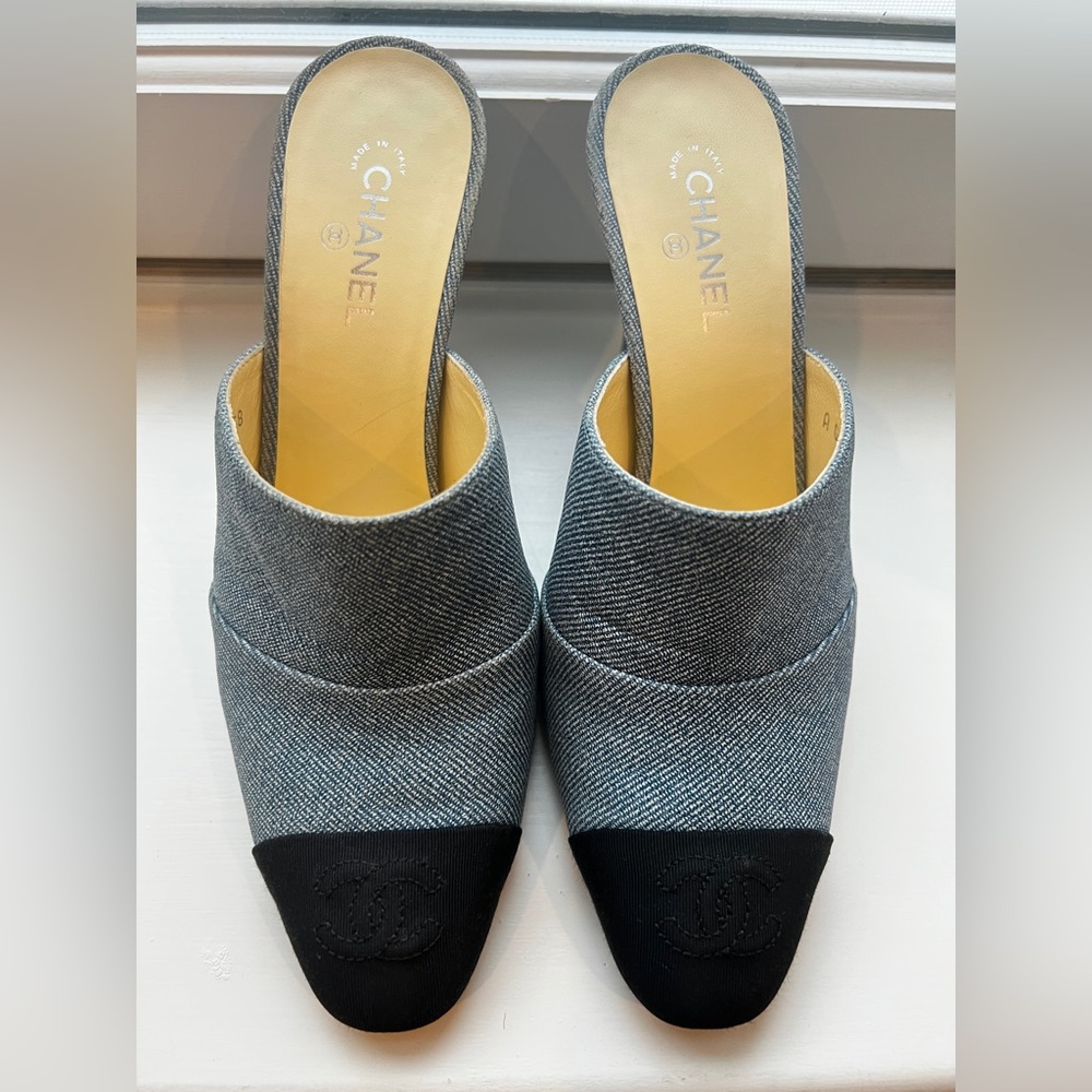 Denim Chanel CC logo Mules 35.5
